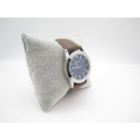 Women Remix Quartz 3ATM WR Analog 32mm Dial Round Watch (G926) "New Battery" - Picture 6 of 10